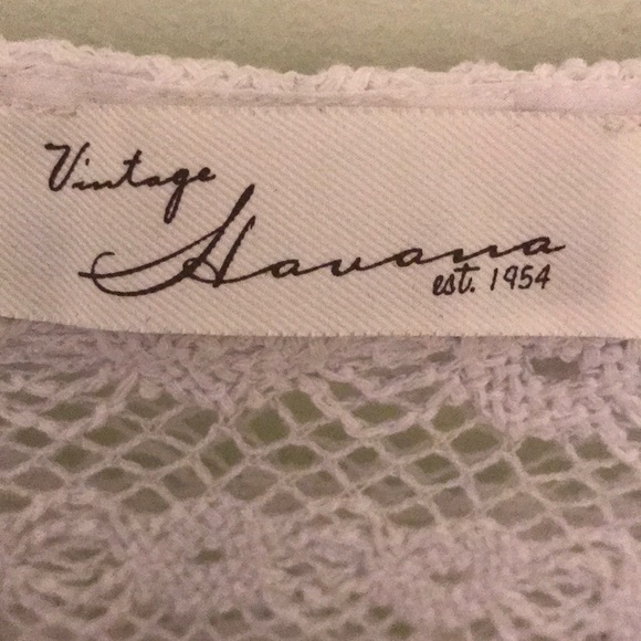 Lace top - Picture 3 of 6